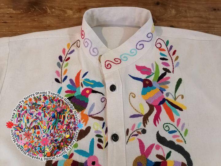 Guayabera Otomí en manta pre lavada para caballero