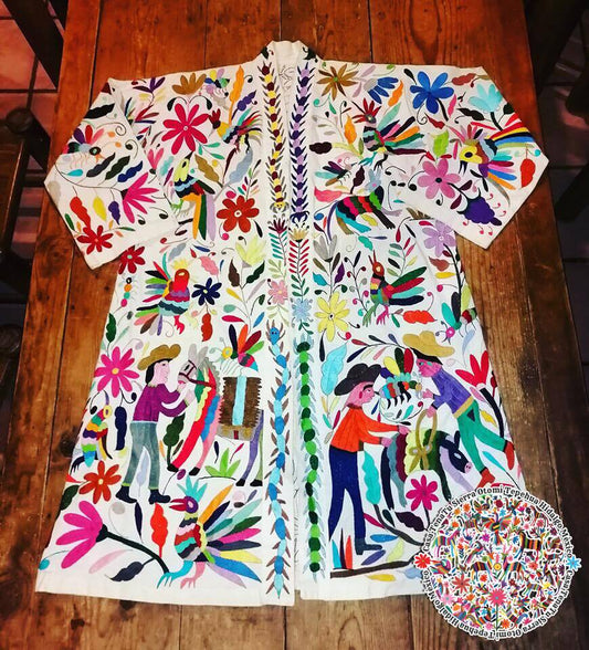 Kimono Otomi bordado a mano (sobre pedido)