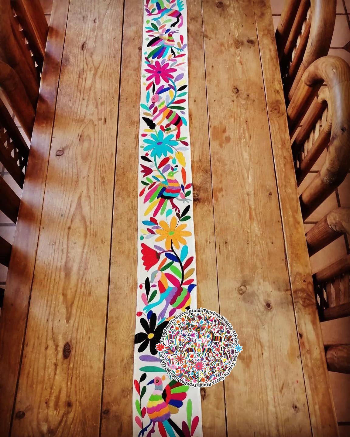 Camino de mesa Otomí multicolor bordado a mano 190 x 20 cm "en existencia similares"