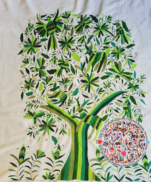 Árbol de la vida en tonos de hilo verde de 1.10 m x 1 m DISPONIBLE