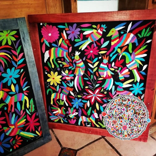 Hermosisimos Lienzos Otomi Totalmente Bordados a Mano con Marco incluido 1 m x 1 m