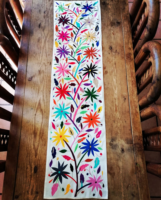 Camino de mesa otomí flores multicolor 190 x 44 cm. "bajo pedido"